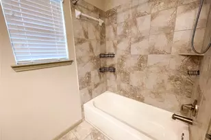 3419 Hollow Mist Dr, Texas City, TX 77591 - Photo 13