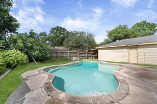 12235 Alston Dr, Meadows Place, TX 77477 - Photo 27