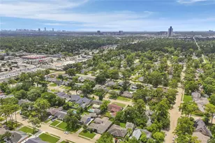 10306 Metronome Dr, Houston, TX 77043 - Photo 27