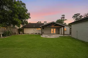 10306 Metronome Dr, Houston, TX 77043 - Photo 23