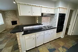 12854 Westhorpe Dr, Houston, TX 77077 - Photo 15