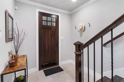 637 Middle Street, Houston, TX 77003 - Photo 9