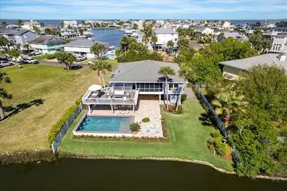 14021 Grambo Boulevard, Galveston, TX 77554 - Photo 1