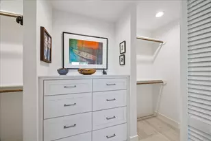 14021 Grambo Blvd, Galveston, TX 77554 - Photo 15