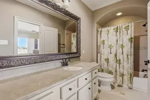 22 Sunset Park Ln, Sugar Land, TX 77479 - Photo 31