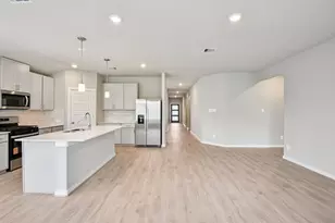 2815 Dark Lantern, Rosenberg, TX 77471 - Photo 3