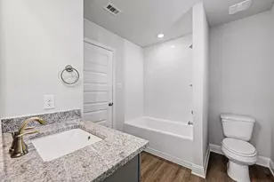 14 Keystone Ct, Angleton, TX 77515 - Photo 25