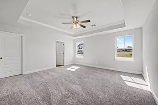 14 Keystone Ct, Angleton, TX 77515 - Photo 7