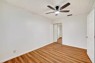 7426 Miley St, Houston, TX 77028 - Photo 15