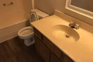 811 Buchta Rd, Angleton, TX 77515 - Photo 9