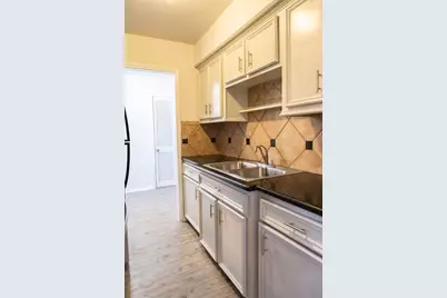 2801 Carrolton #3, Houston, TX 77023 - Photo 1