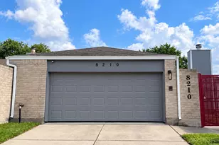 8210 Twin Tree Ln, Houston, TX 77071 - Photo 1