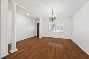 9642 Judalon Ln, Houston, TX 77063 - Photo 5