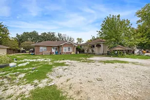 1450 Mesquite St, Houston, TX 77093 - Photo 3