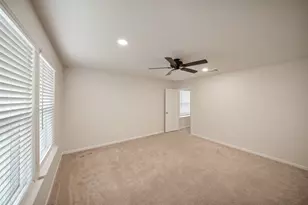 14551 Maple Field Dr, Houston, TX 77069 - Photo 11