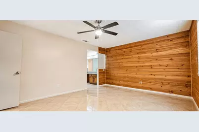 13914 Bonnington Drive, Houston, TX 77034 - Photo 7