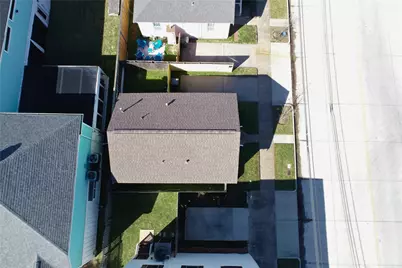 2219 45th Street, Galveston, TX 77550 - Photo 11