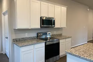 11375 Underwood St, Willis, TX 77318 - Photo 3