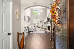 6811 Cypresswood Manor St, Spring, TX 77379 - Photo 5