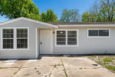 7725 St Lo Road, Houston, TX 77033 - Photo 1