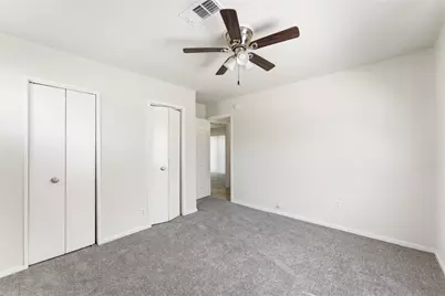 7725 St Lo Road, Houston, TX 77033 - Photo 23