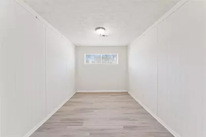 7725 St Lo Road, Houston, TX 77033 - Photo 13