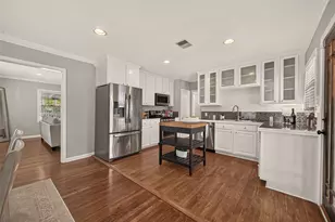 2019 Gostick St, Houston, TX 77008 - Photo 17