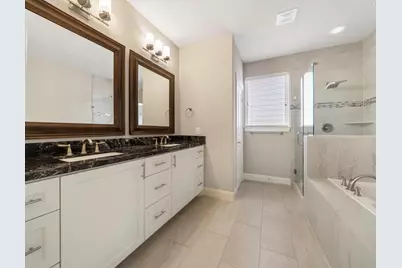 812 Fisher Street #J, Houston, TX 77018 - Photo 13