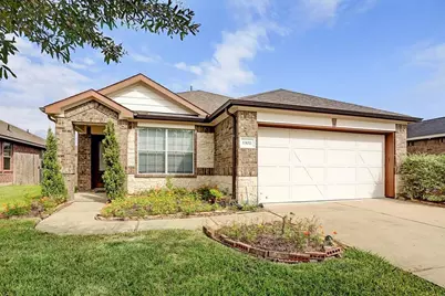 13011 Trail Manor Drive, Pearland, TX 77584 - Photo 1