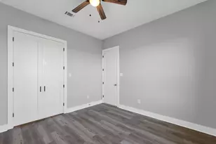 519 Chuckwagon Trail, Angleton, TX 77515 - Photo 27