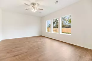 426 Magnolia St, Clute, TX 77531 - Photo 23