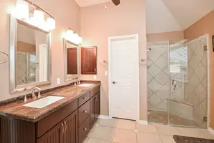 811 W Green Belt Dr, Sugar Land, TX 77498 - Photo 19