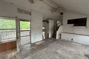 231 Sir Arthur Way, Canyon Lake, TX 78133 - Photo 5