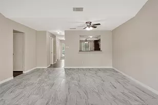 15528 Weldon Dr Dr, Houston, TX 77032 - Photo 5