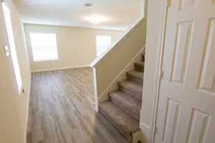 3211 Gold Star Dr, Houston, TX 77082 - Photo 7