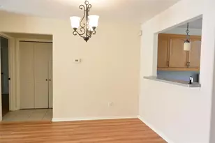 23615 Tree House Ln, Spring, TX 77373 - Photo 9