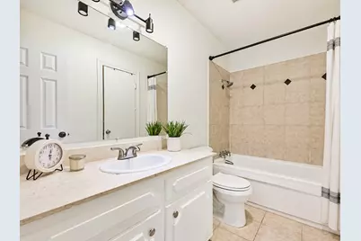 5215 Arboles Drive #C, Houston, TX 77035 - Photo 27