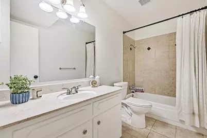 5215 Arboles Drive #C, Houston, TX 77035 - Photo 21