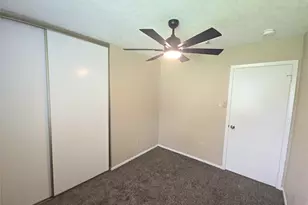11130 Thunderhaven Dr, Houston, TX 77064 - Photo 9