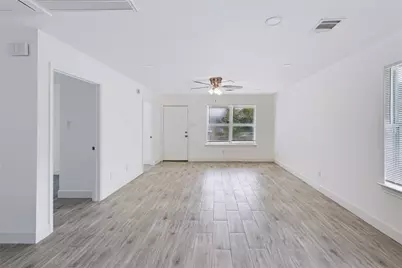 11522 Mosscrest Drive, Houston, TX 77048 - Photo 3