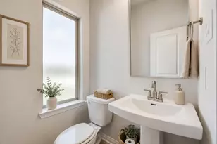 31055 Cass River Ln, Waller, TX 77484 - Photo 5