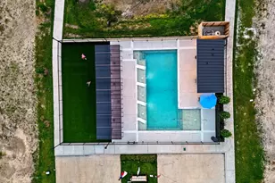 1705 Bologna Ln, Houston, TX 77055 - Photo 5