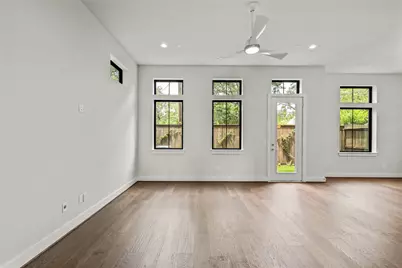 1705 Bologna Lane, Houston, TX 77055 - Photo 19