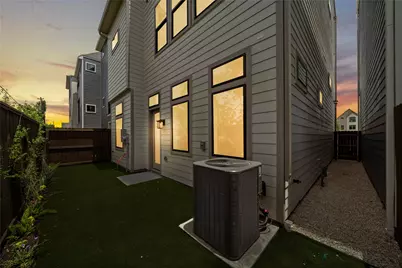 1705 Bologna Lane, Houston, TX 77055 - Photo 21