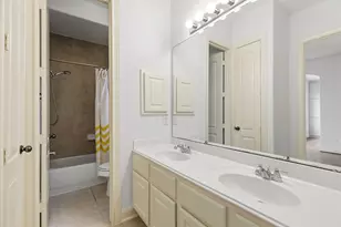 935 Poydras St, Sugar Land, TX 77498 - Photo 25