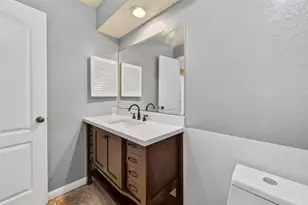 11415 Chariot Dr, Stafford, TX 77477 - Photo 23