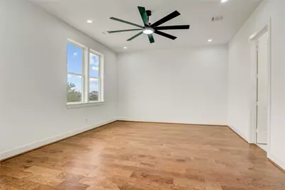 6814 Hartland Avenue, Houston, TX 77055 - Photo 35