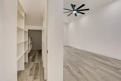 6814 Hartland Avenue, Houston, TX 77055 - Photo 7