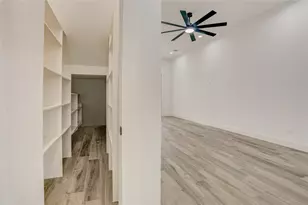 6814 Hartland Ave, Houston, TX 77055 - Photo 7