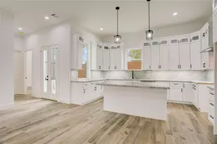 6814 Hartland Ave, Houston, TX 77055 - Photo 5